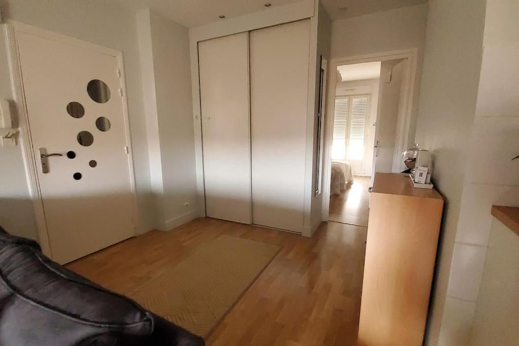 Simplicite Et Calme En Appartement A Issoire Exteriör bild