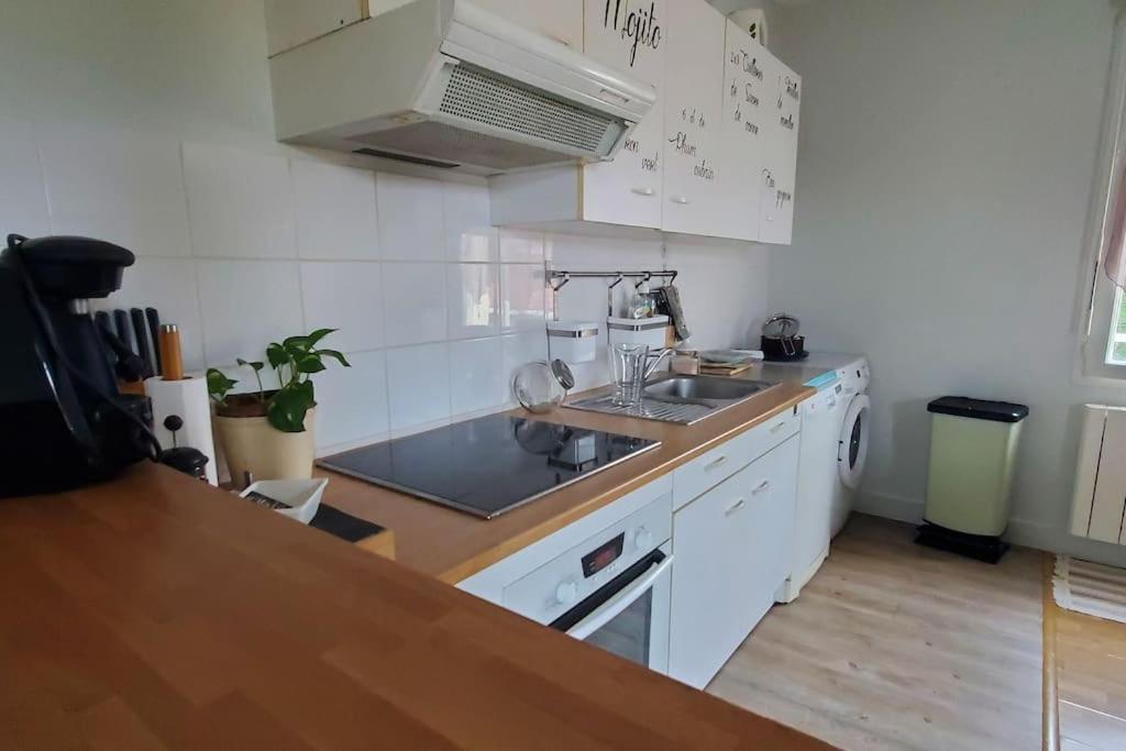 Simplicite Et Calme En Appartement A Issoire Exteriör bild